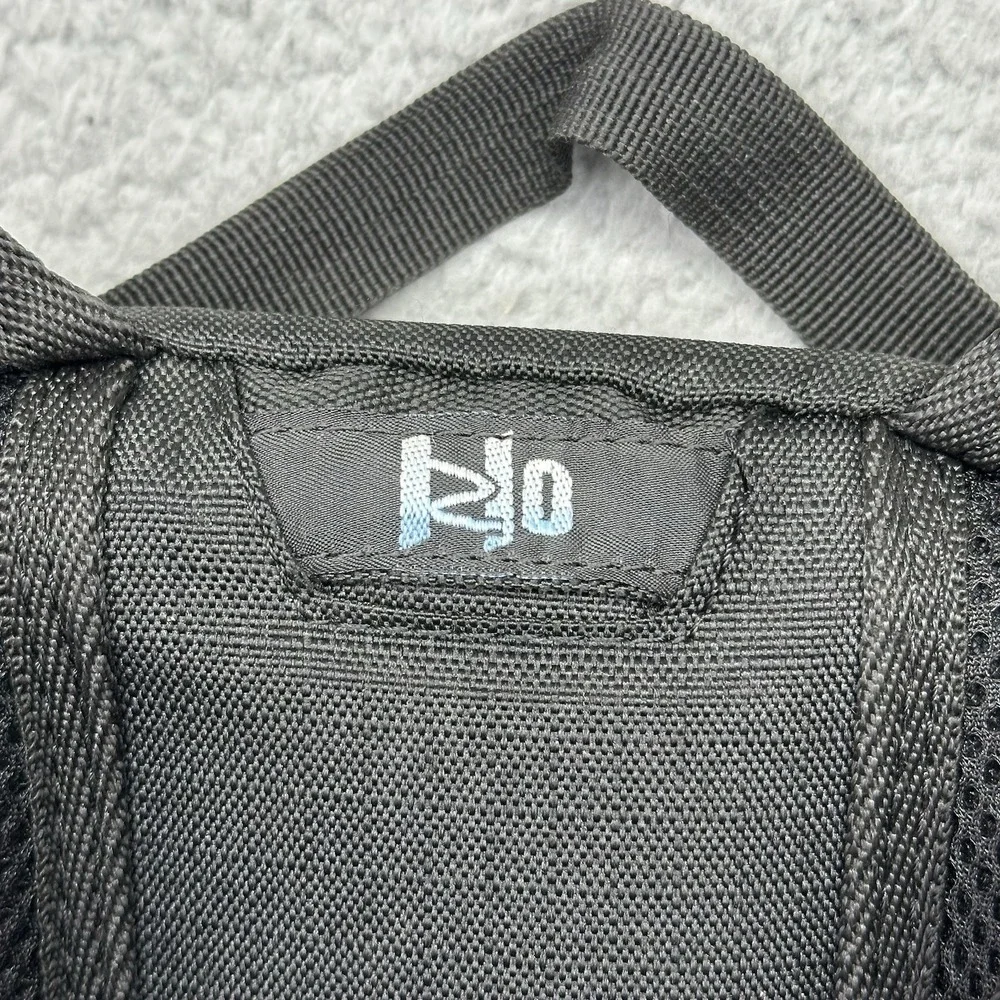 Quest Aspen Brook 2L Black Hydration Pack Backpack CEH011089 Hiking Bag, Bladder